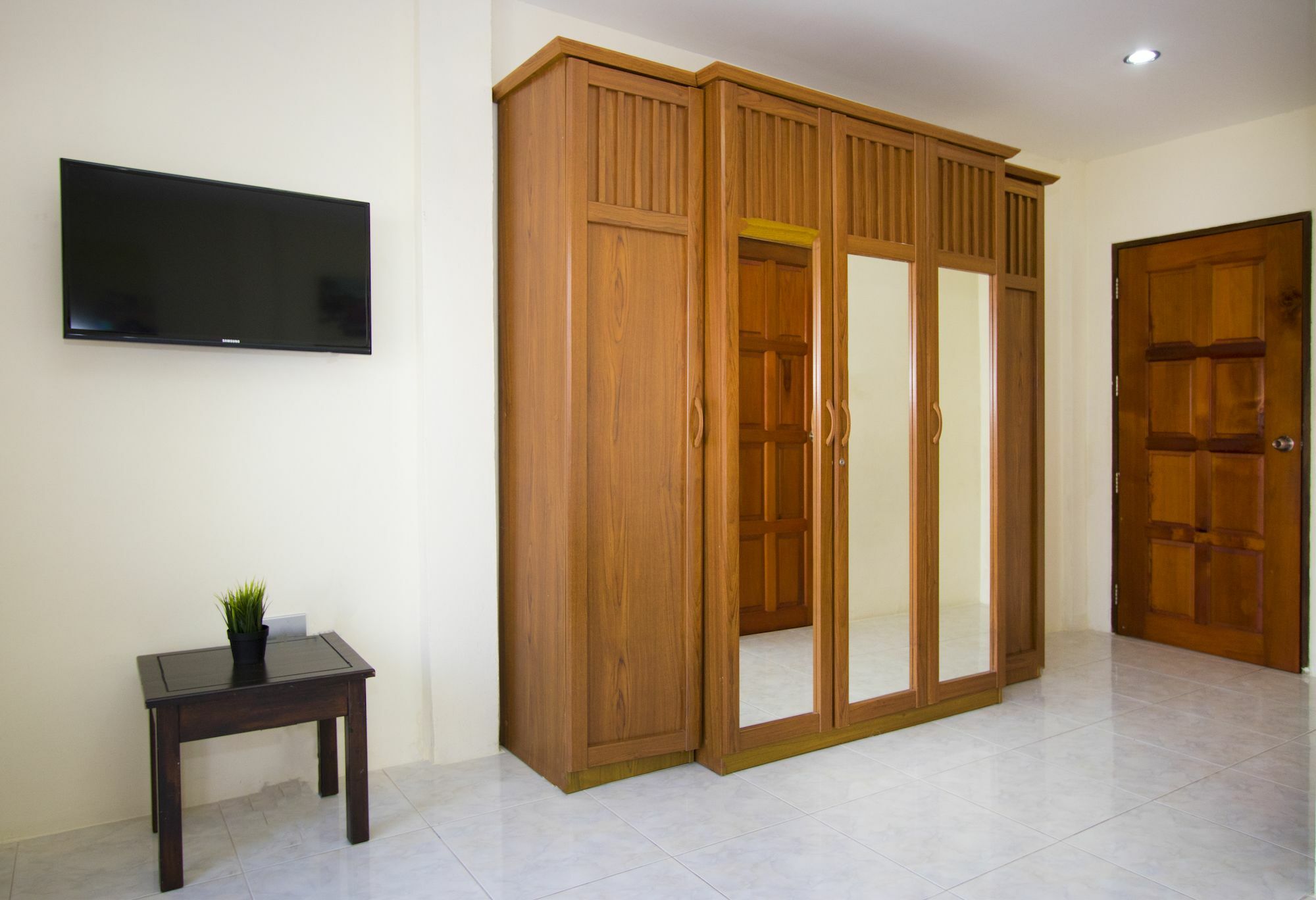Ashford Villas Cosy Beach Pattaya Dış mekan fotoğraf