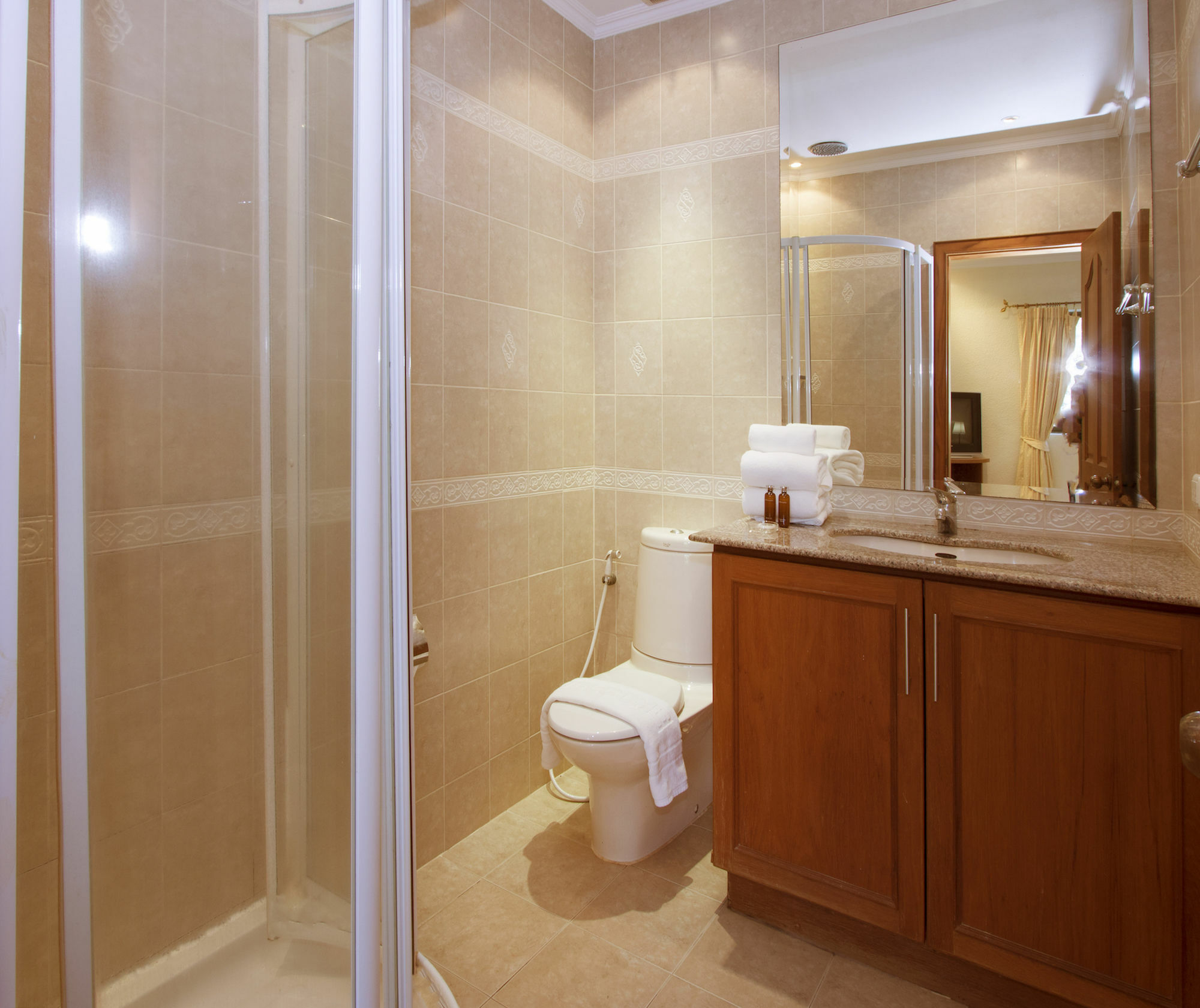 Ashford Villas Cosy Beach Pattaya Dış mekan fotoğraf