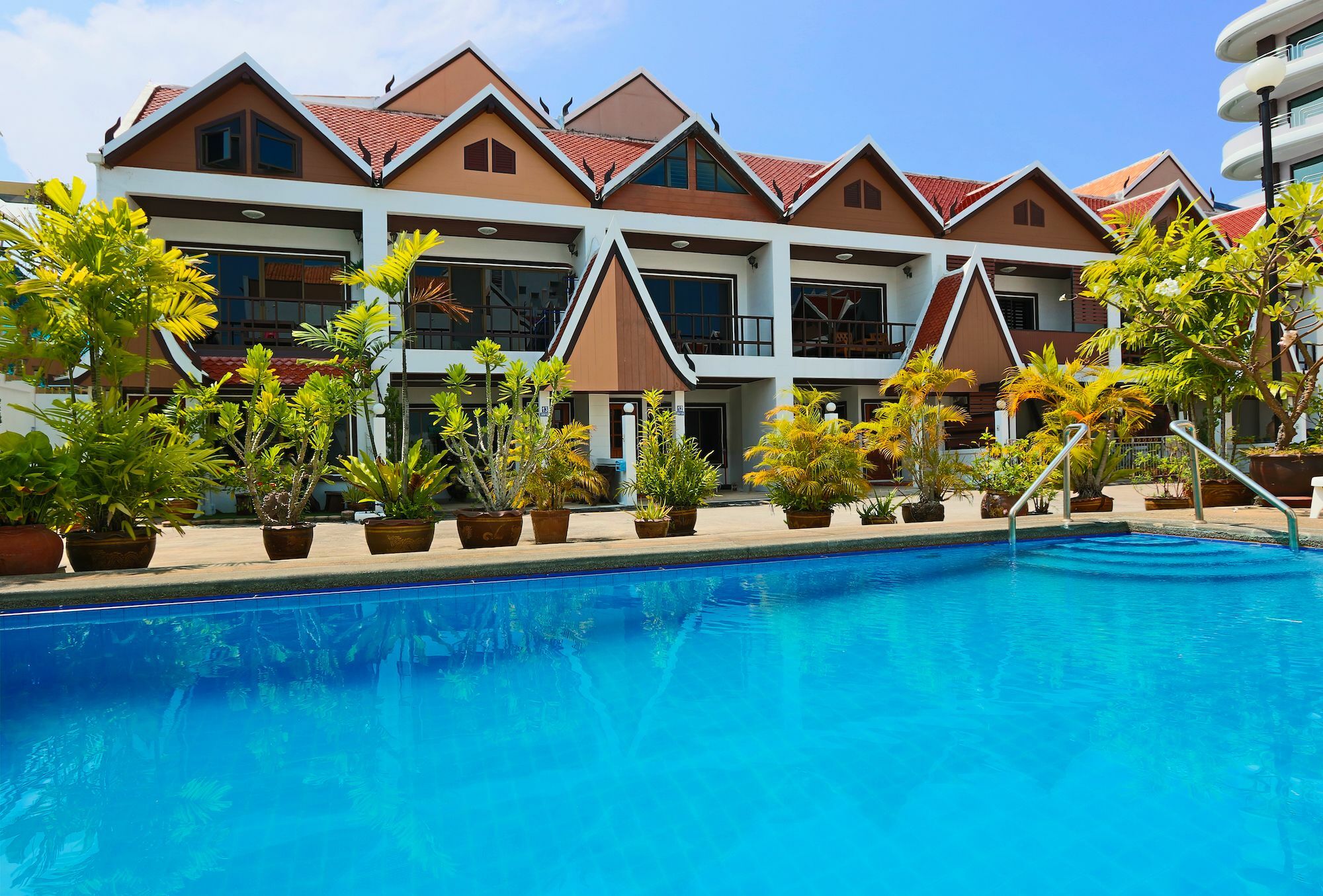 Ashford Villas Cosy Beach Pattaya Dış mekan fotoğraf